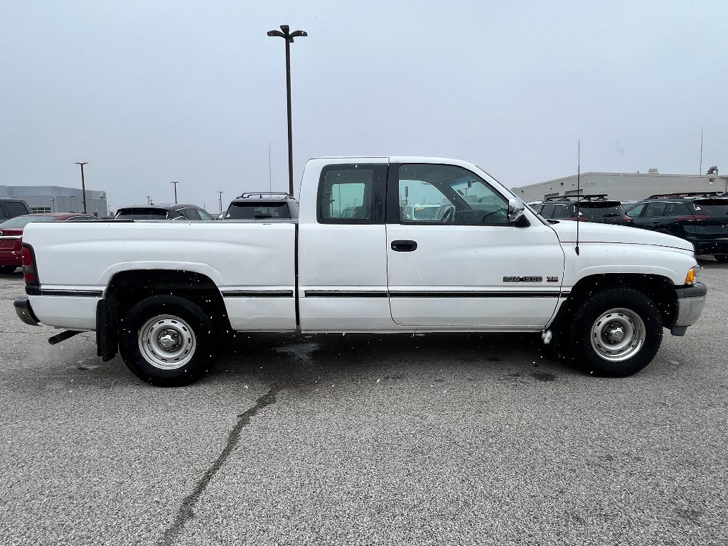 1996 Dodge Ram Pickup ST
