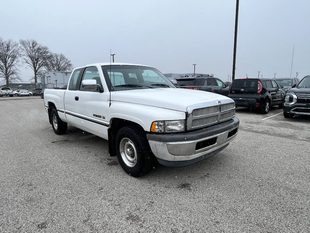1996 Dodge Ram Pickup ST