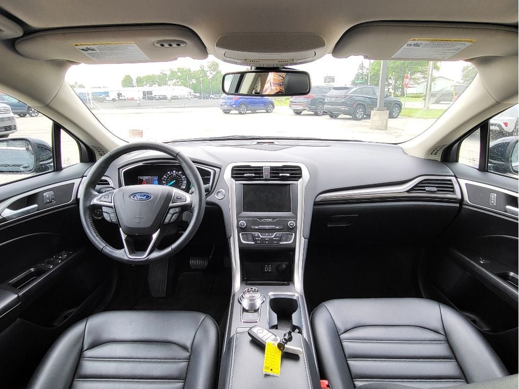 2020 Ford Fusion SEL