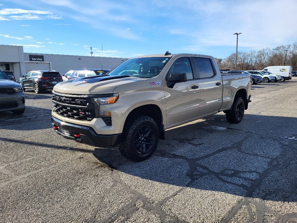 2022 Chevrolet Silverado Custom Trail Boss