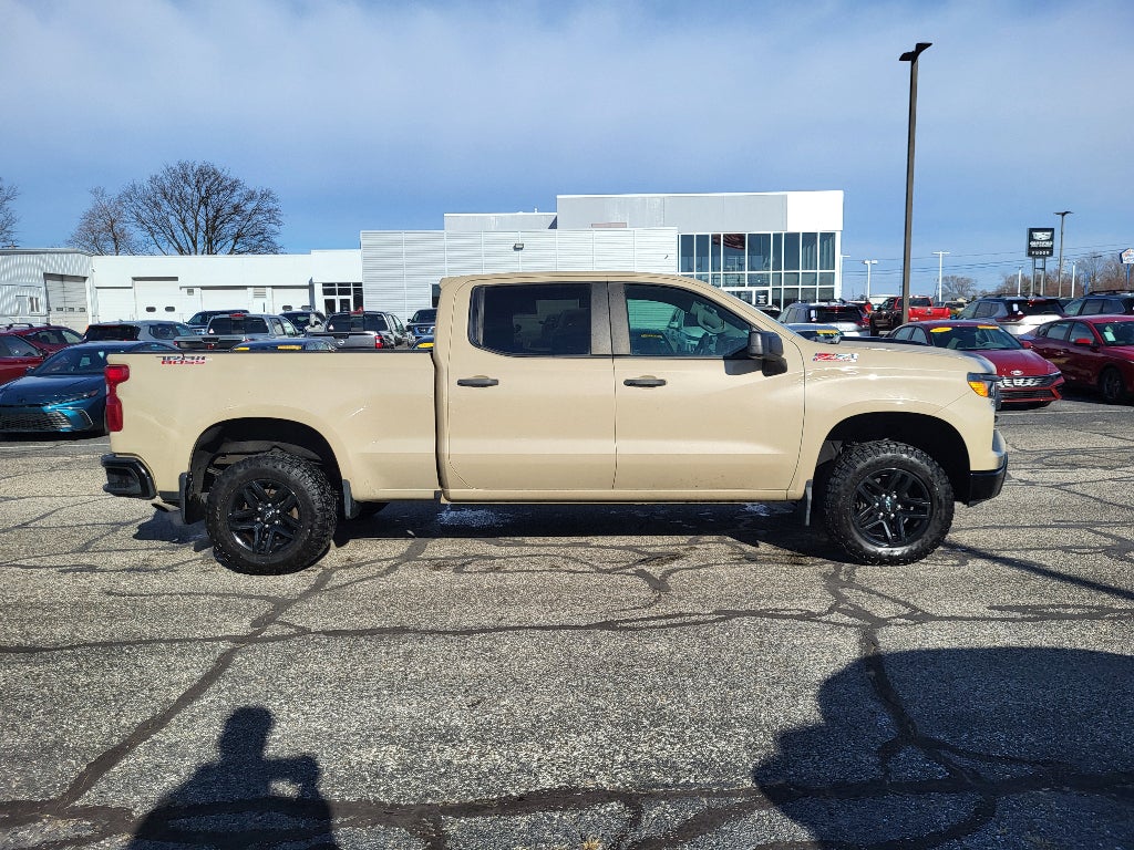 2022 Chevrolet Silverado Custom Trail Boss