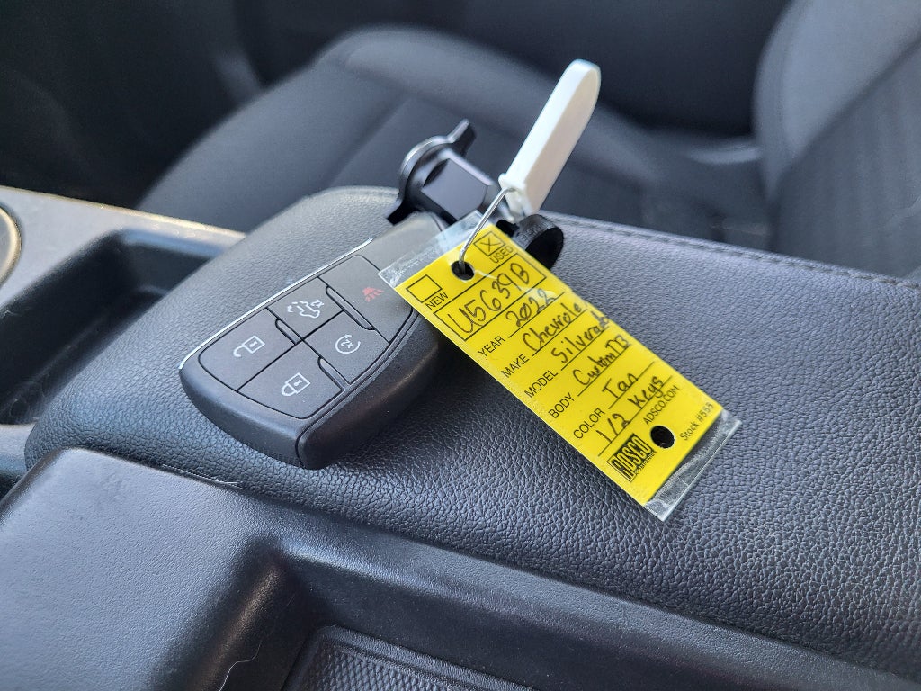 2022 Chevrolet Silverado Custom Trail Boss