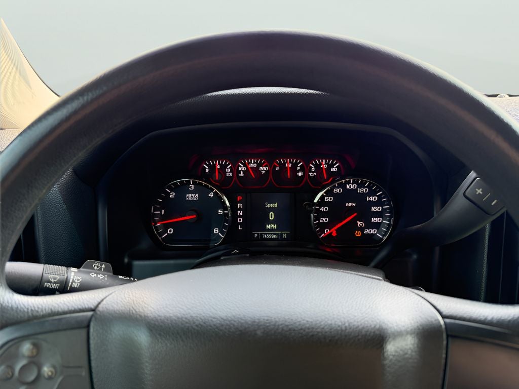 2018 Chevrolet Silverado Custom
