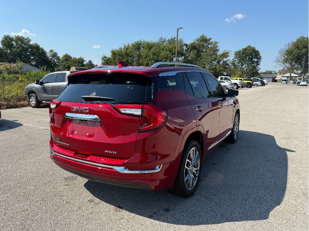 2024 GMC Terrain Denali