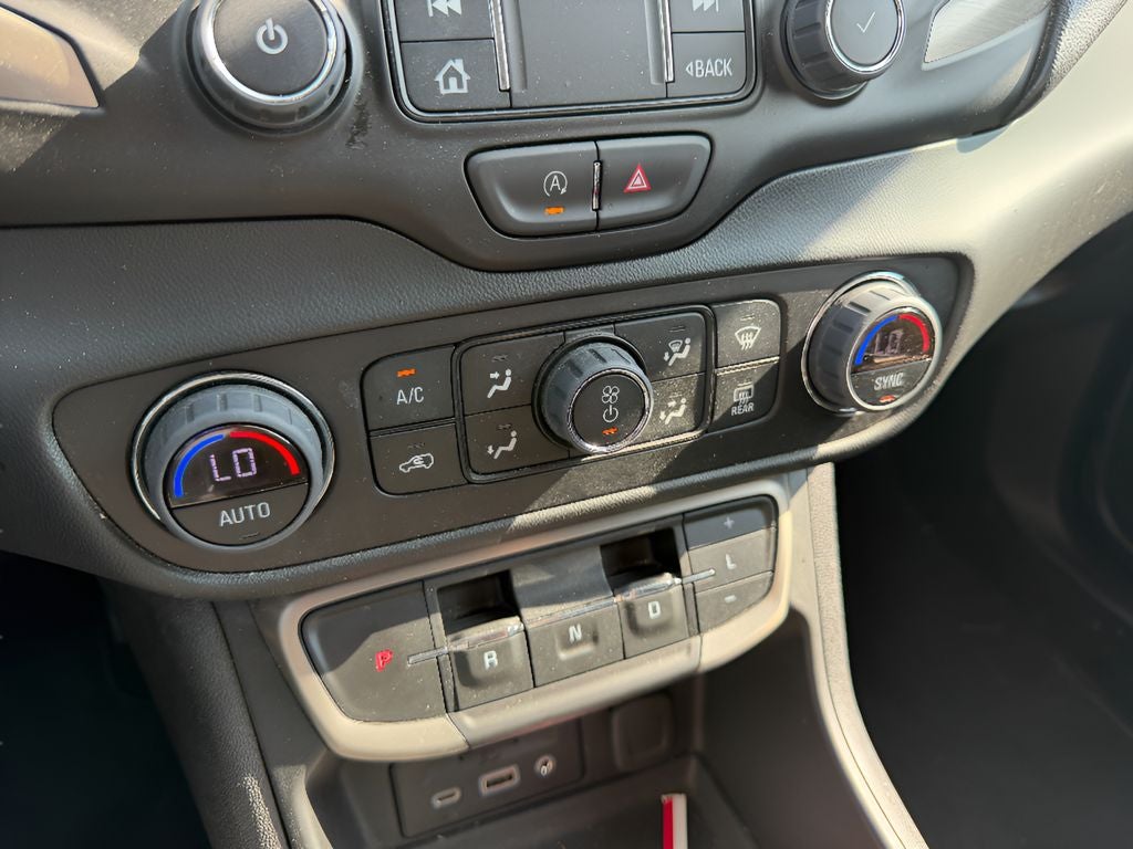 2022 GMC Terrain Denali