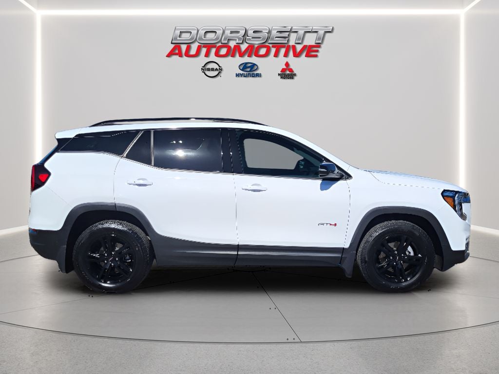 2023 GMC Terrain AT4