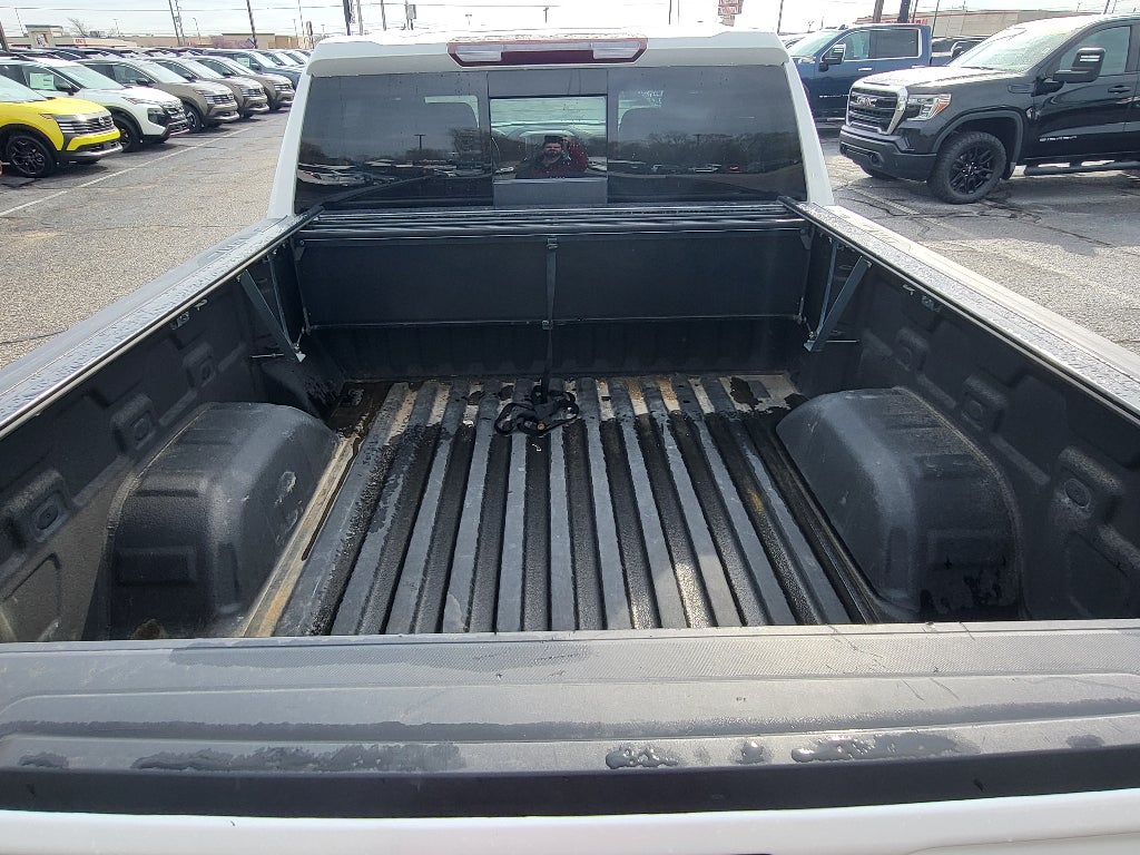 2022 GMC Sierra Limited SLT