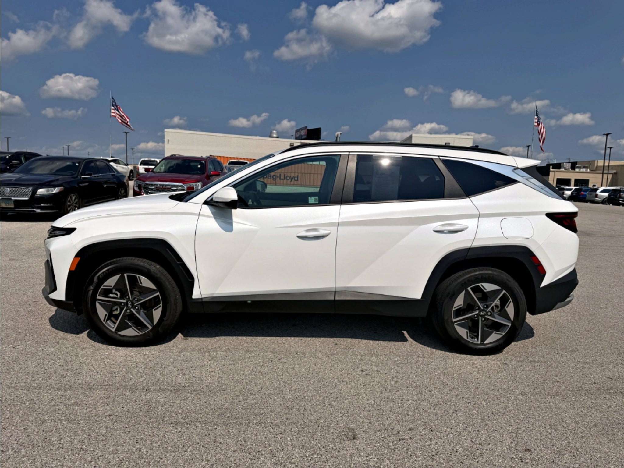 2025 Hyundai TUCSON SEL