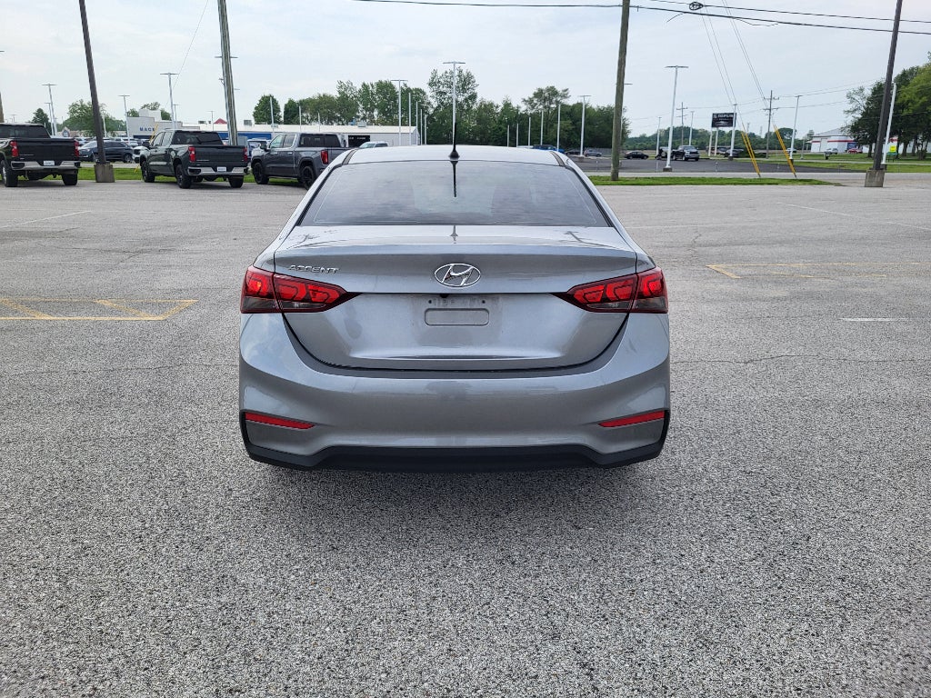 2022 Hyundai ACCENT SE