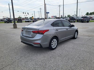 2022 Hyundai ACCENT SE