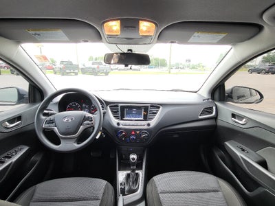 2022 Hyundai ACCENT SE