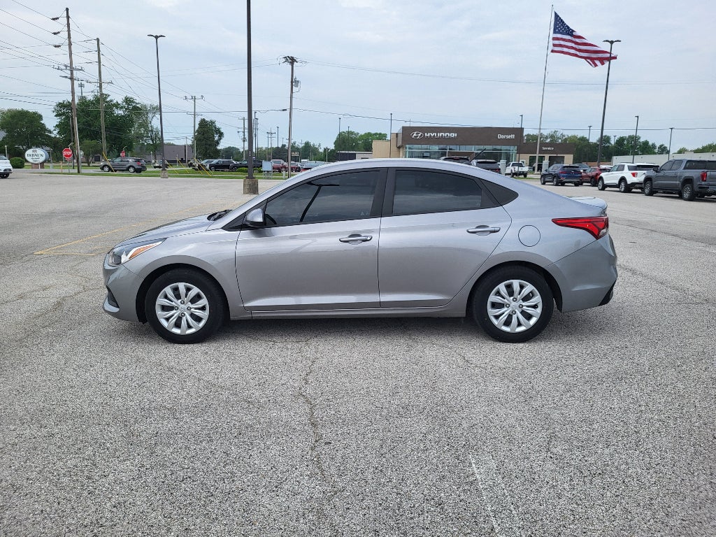 2022 Hyundai ACCENT SE