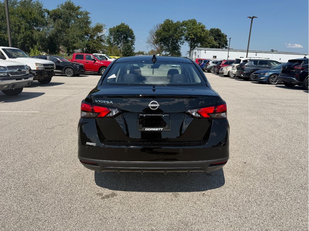 2025 Nissan Versa SV