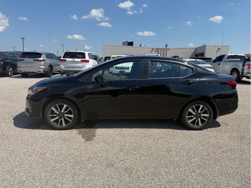 2025 Nissan Versa SV