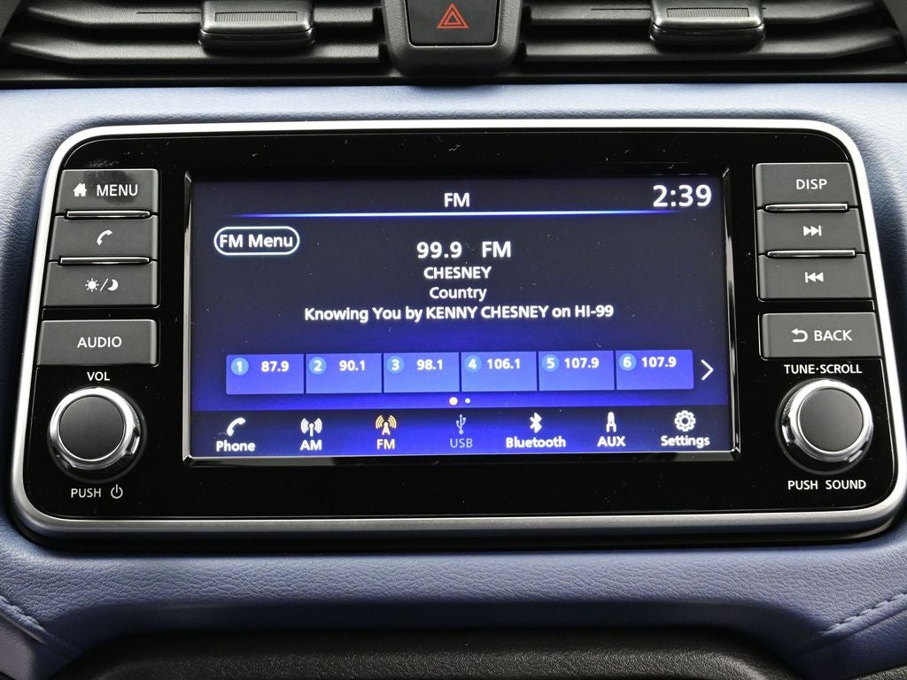 2025 Nissan Versa SV