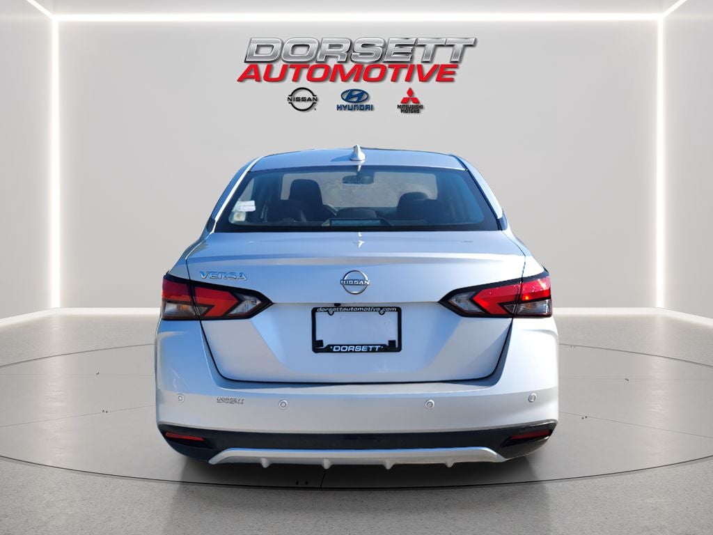 2025 Nissan Versa SV