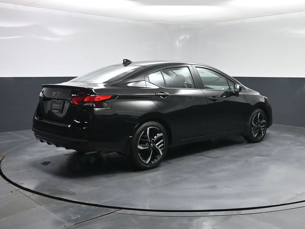 2025 Nissan Versa SR