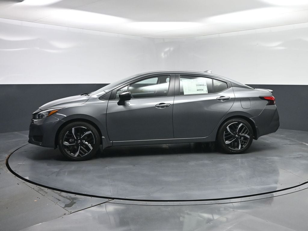 2025 Nissan Versa SR