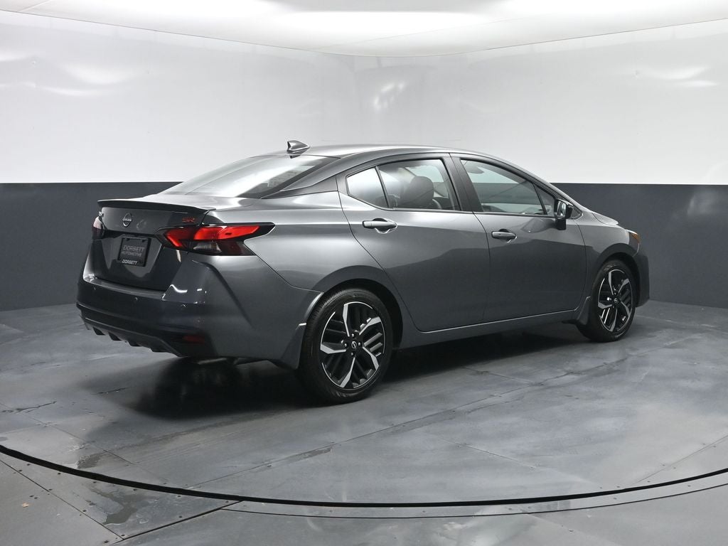 2025 Nissan Versa SR