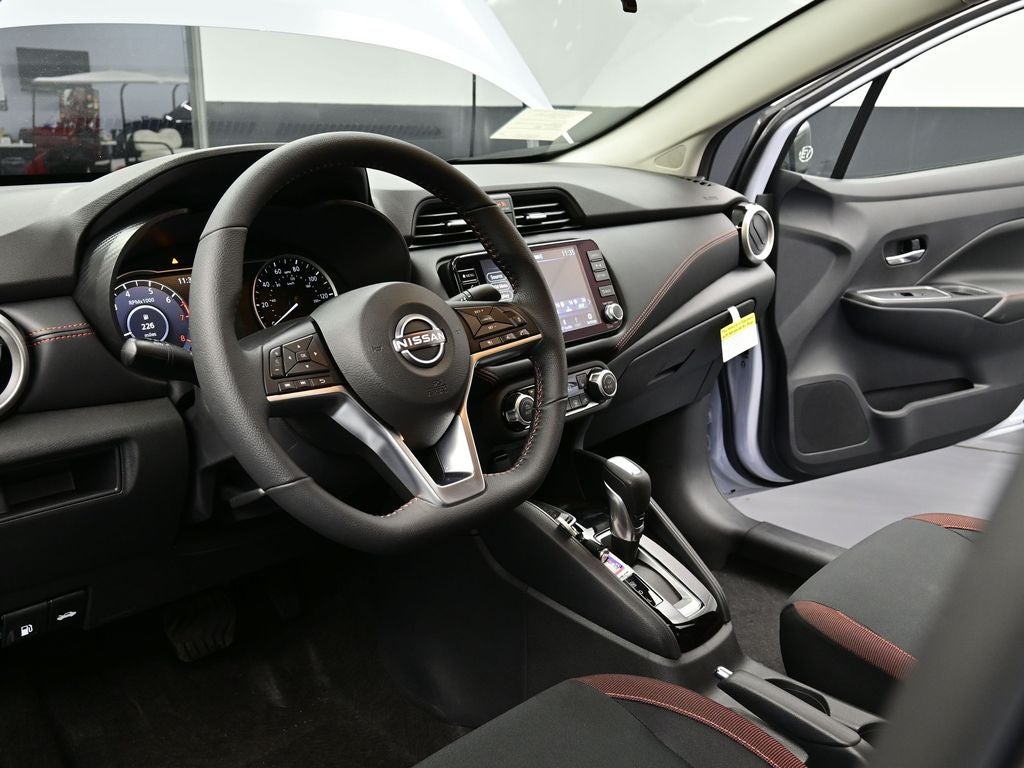 2025 Nissan Versa SR