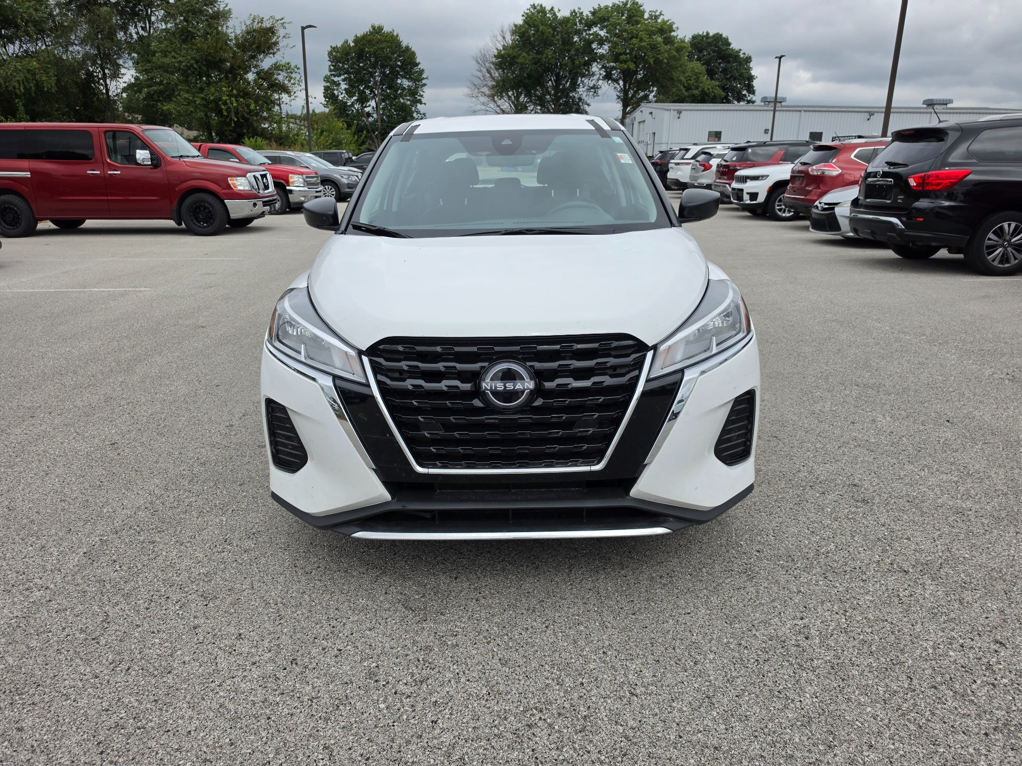 2024 Nissan Kicks S