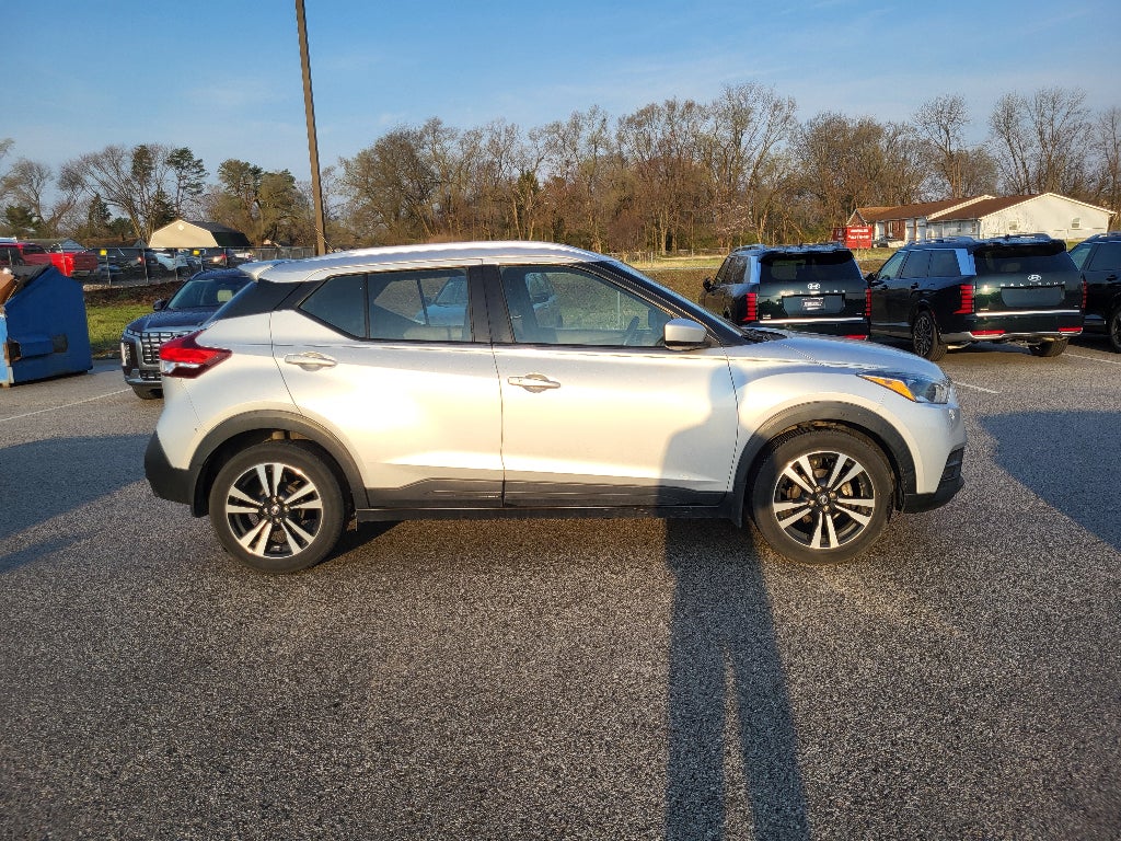 2019 Nissan Kicks SV