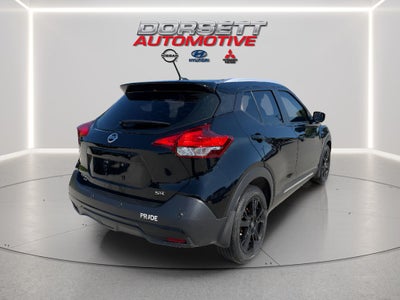 2020 Nissan Kicks SR