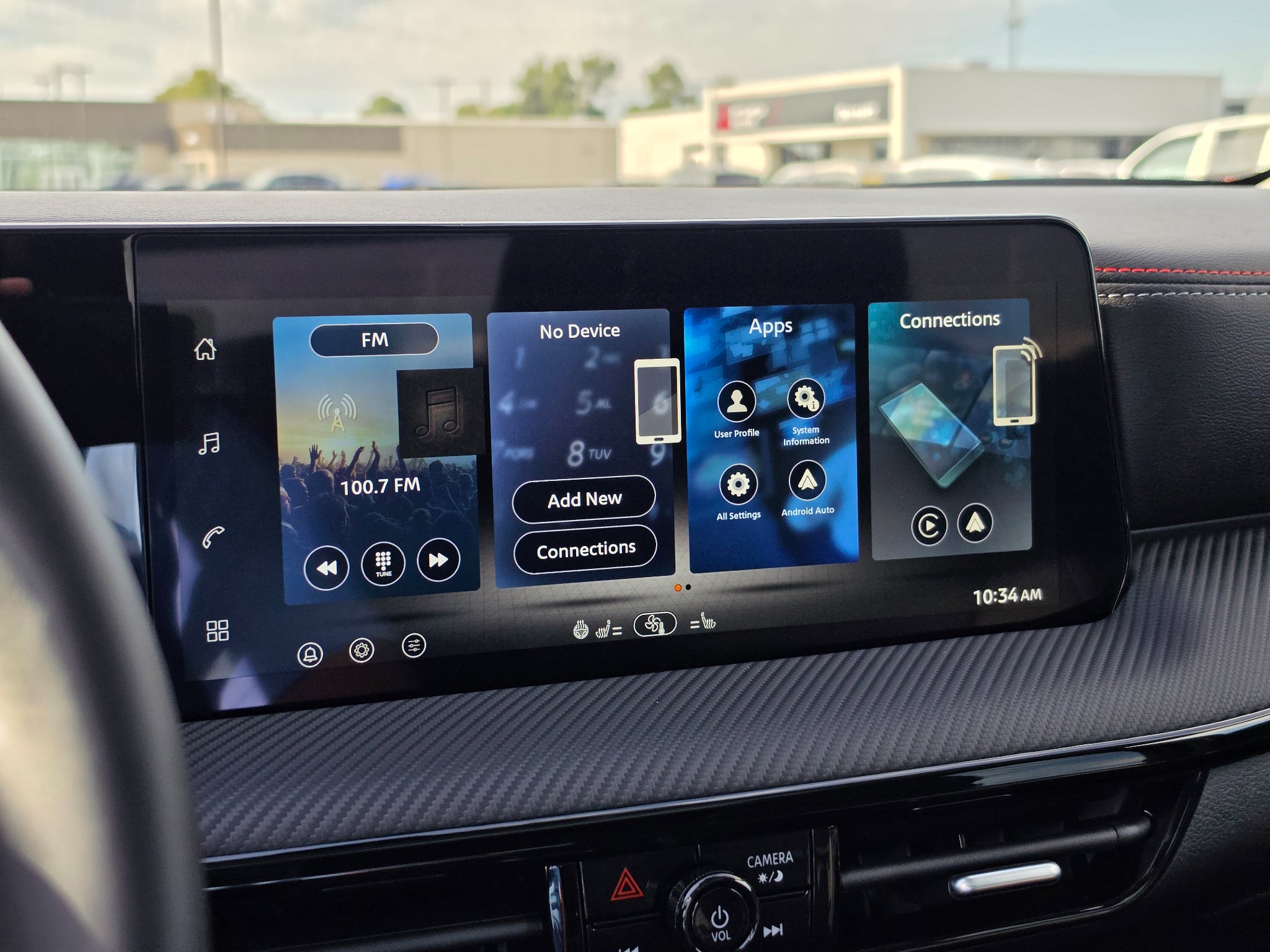 2027 Nissan Kicks SR
