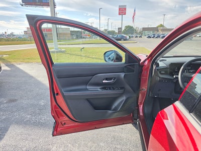 2027 Nissan Kicks SR