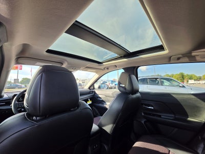 2027 Nissan Kicks SR