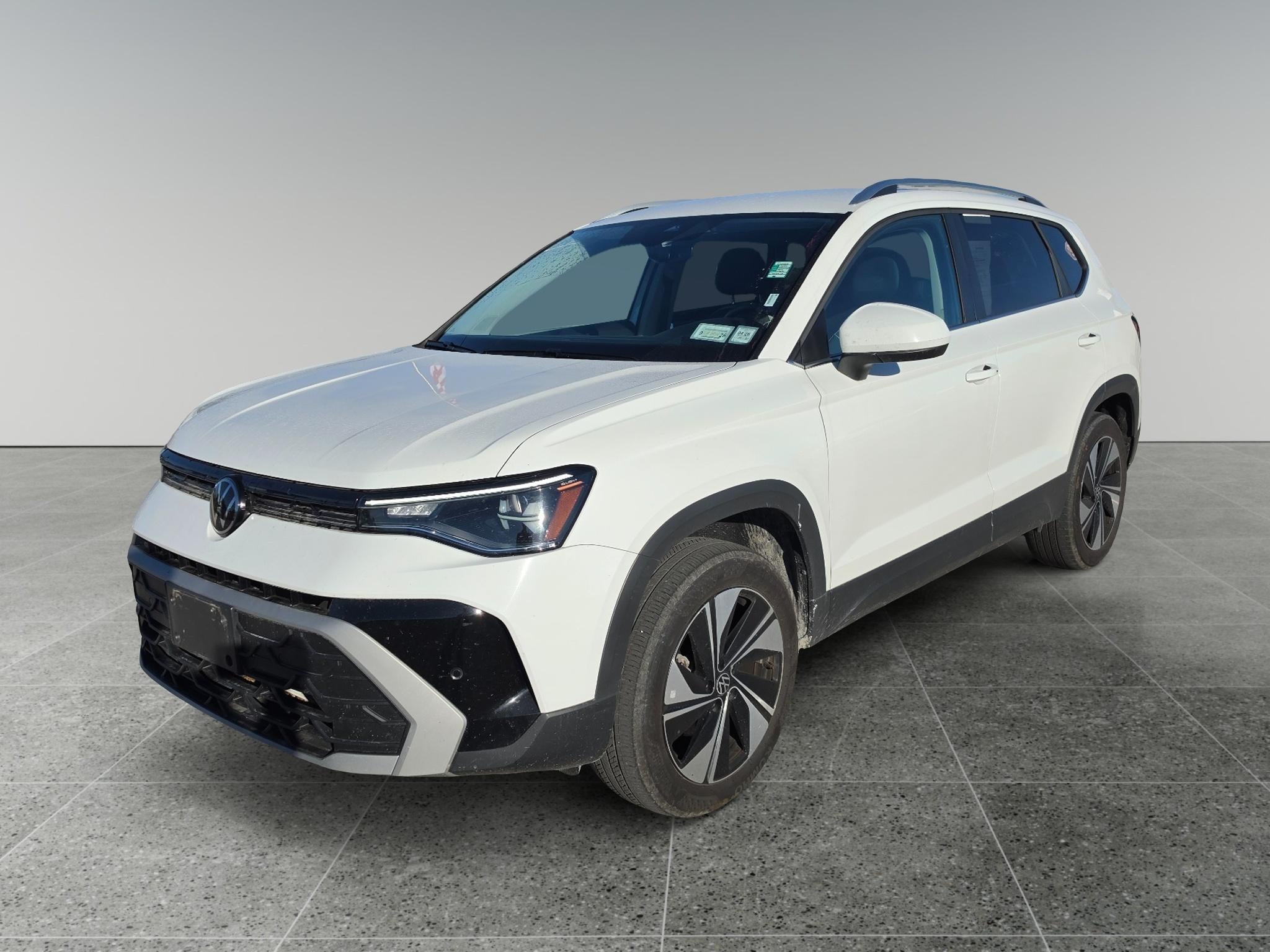 2025 Volkswagen Taos SE