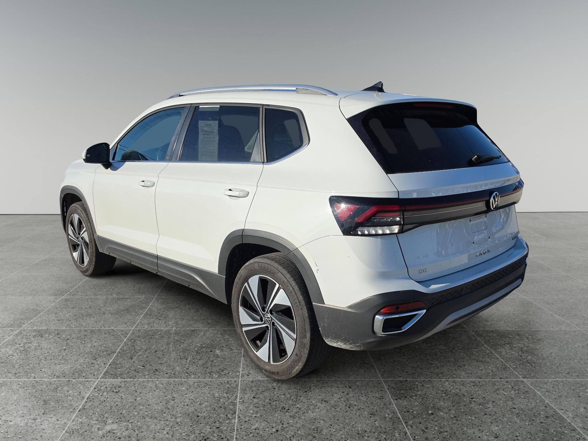 2025 Volkswagen Taos SE