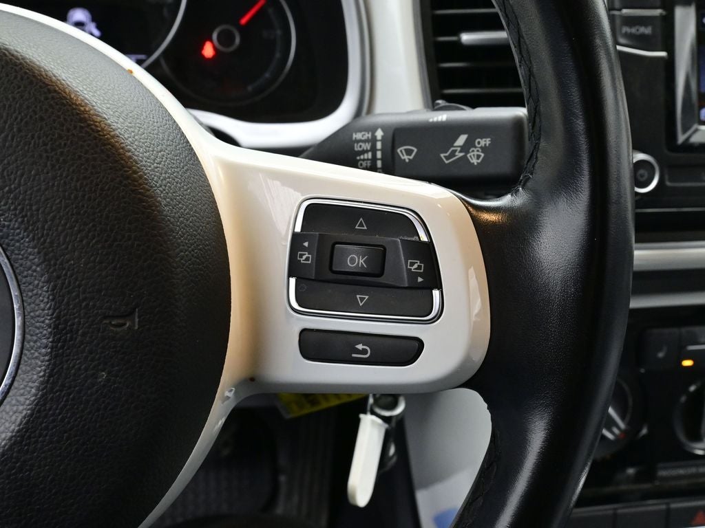 2017 Volkswagen Beetle Convertible 1.8T S