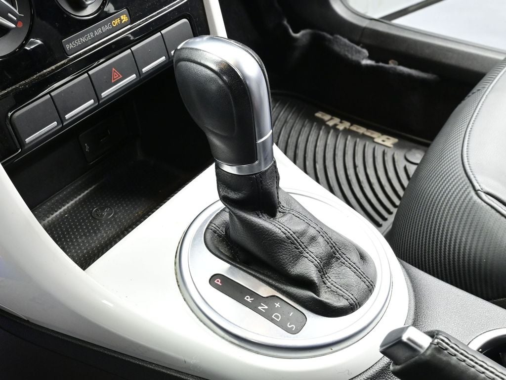 2017 Volkswagen Beetle Convertible 1.8T S