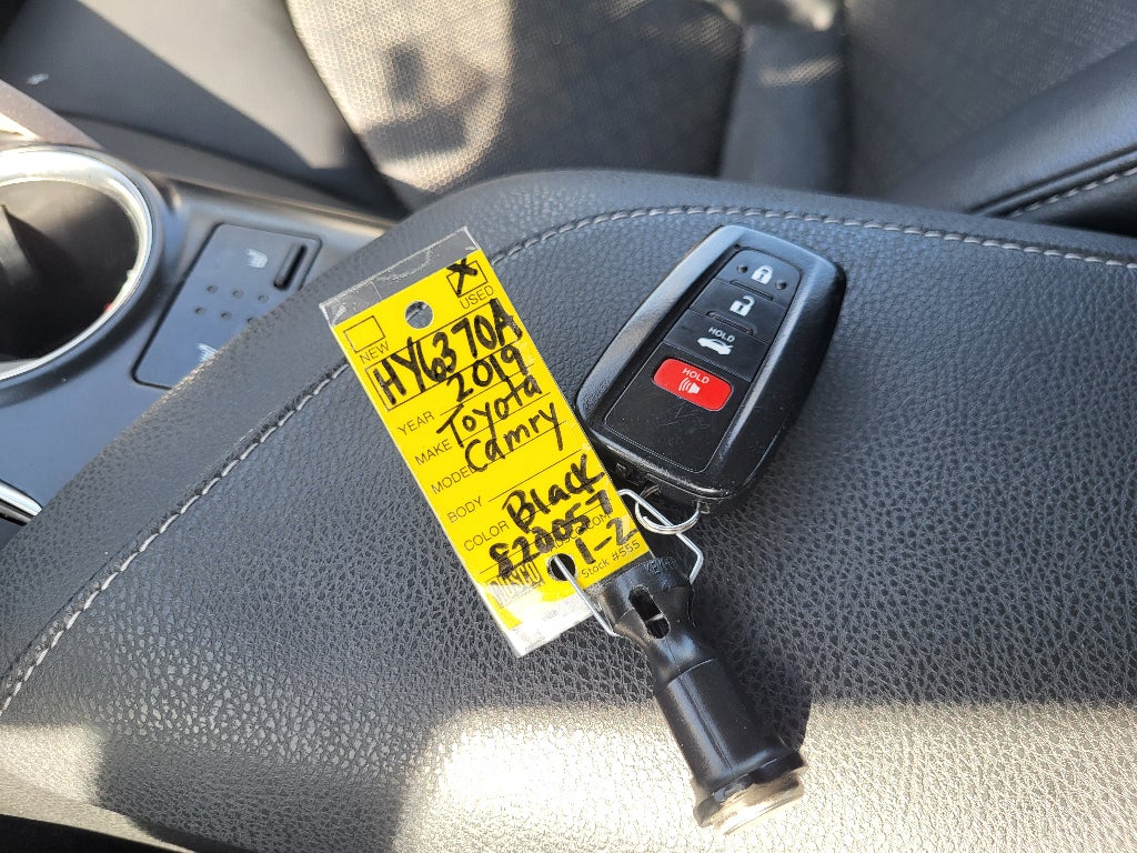2019 Toyota Camry XSE
