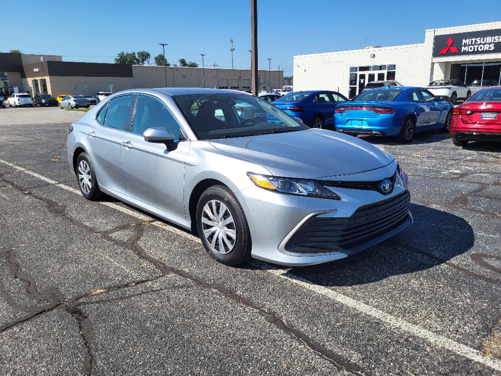 2022 Toyota Camry Hybrid Hybrid LE