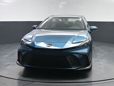 2025 Toyota Camry Hybrid SE