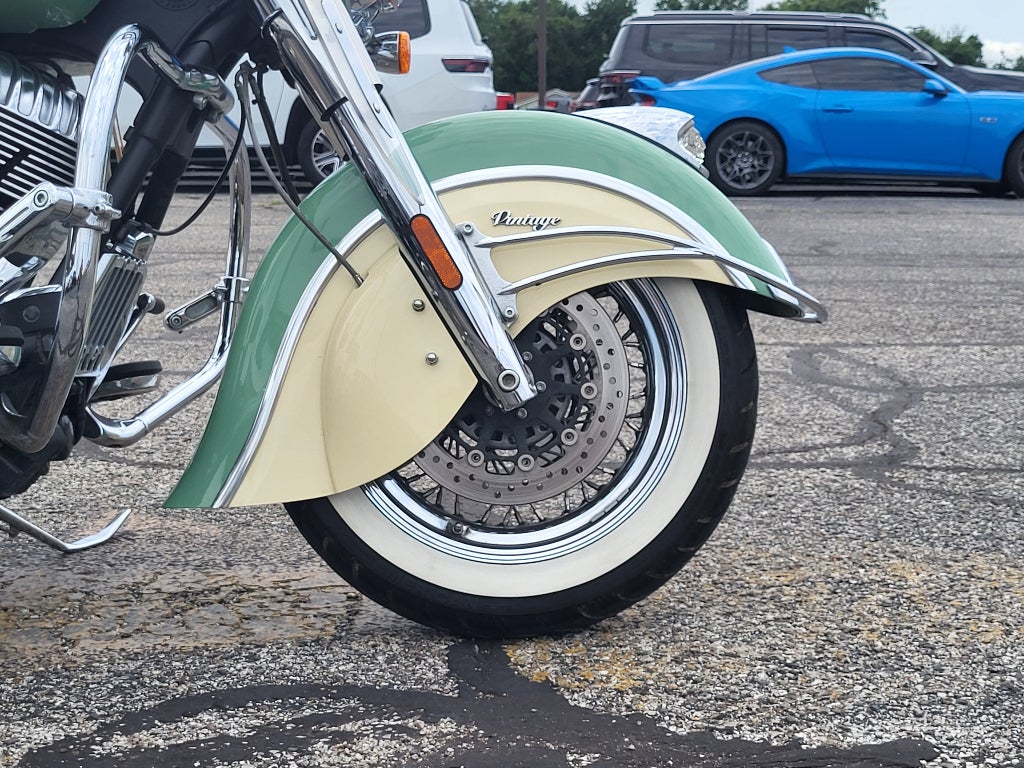 2015 INDIAN MOTORCYCLE CHIEF VINTAGE Base