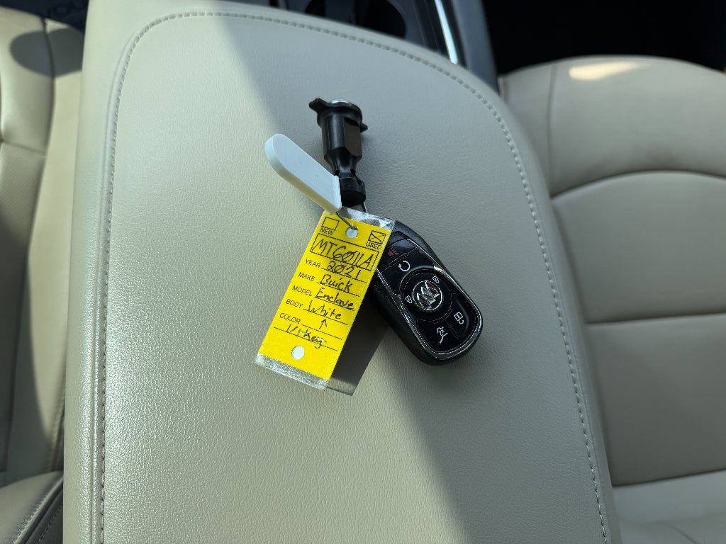 2021 Buick Enclave Essence