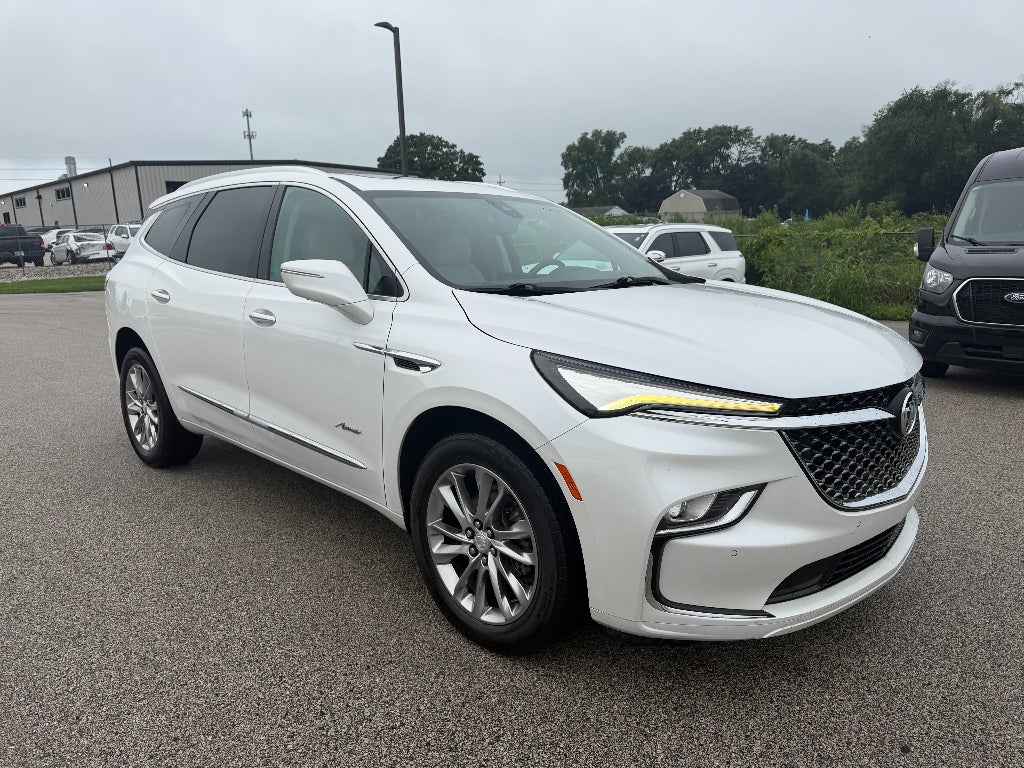 2022 Buick Enclave Avenir