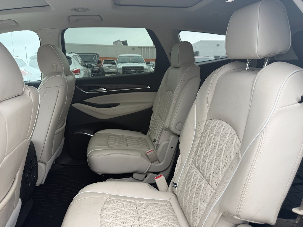2022 Buick Enclave Avenir