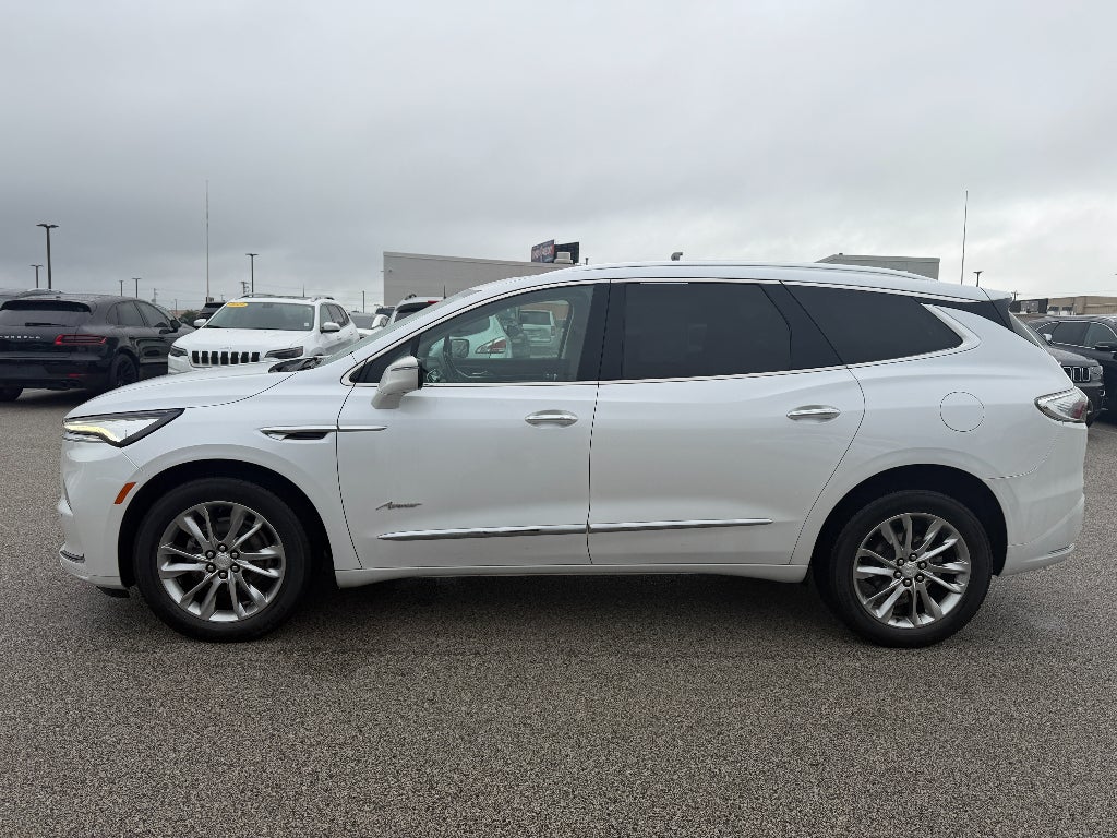 2022 Buick Enclave Avenir