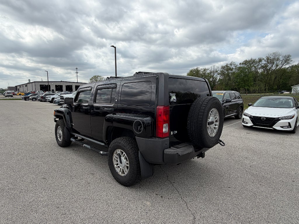 2006 Hummer H3 Base