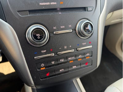 2015 Lincoln MKC Base