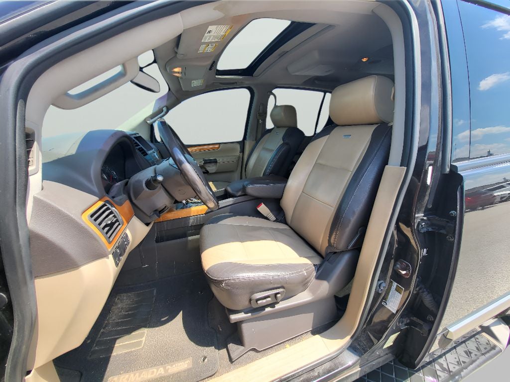 2014 Nissan Armada Platinum