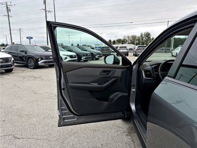 2022 Nissan Rogue S