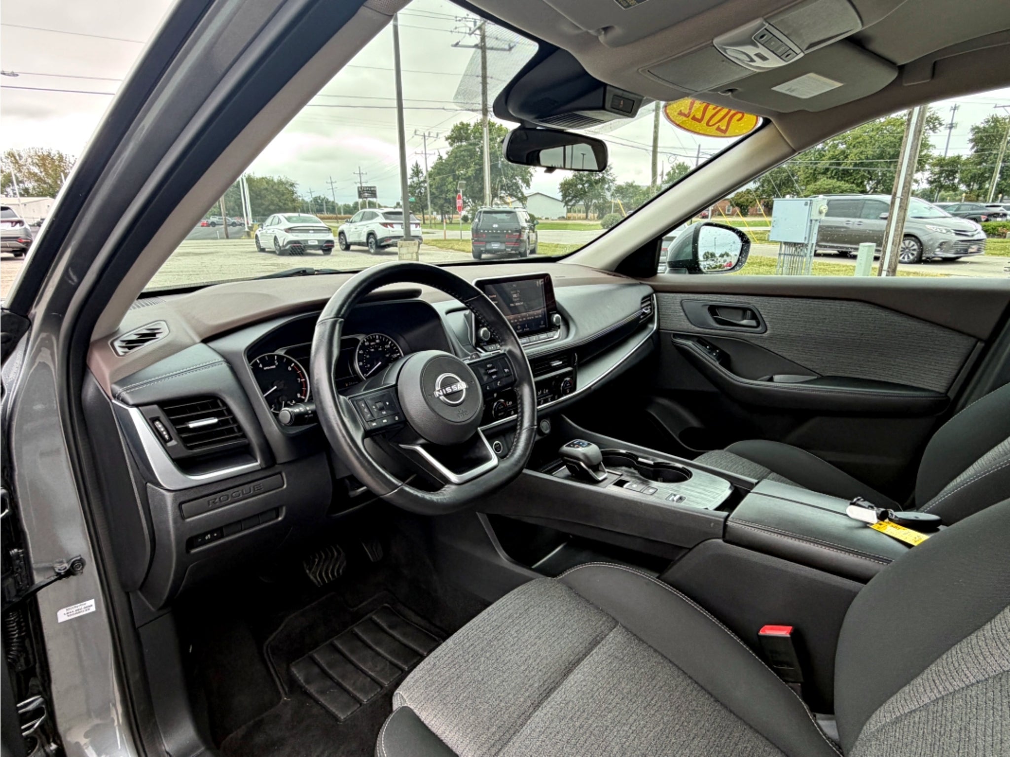 2022 Nissan Rogue S
