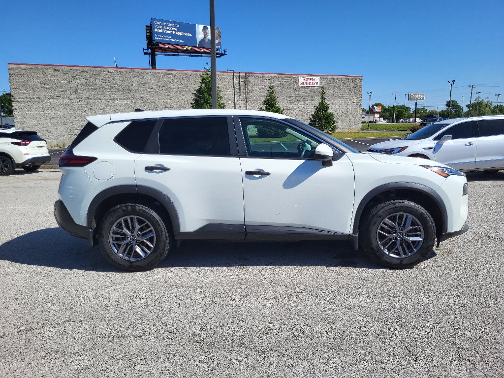 2022 Nissan Rogue S