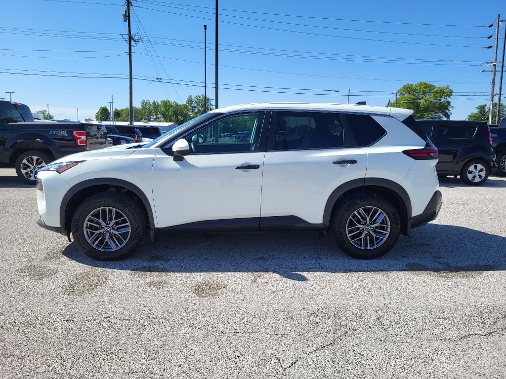 2022 Nissan Rogue S