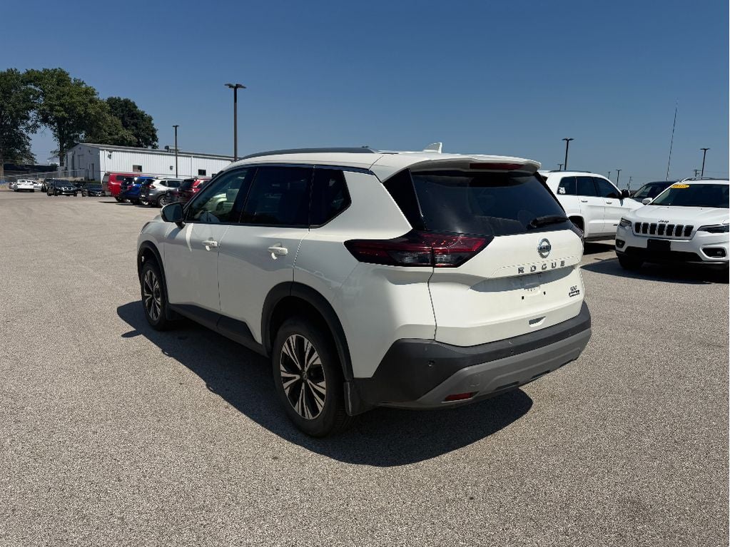 2021 Nissan Rogue SV